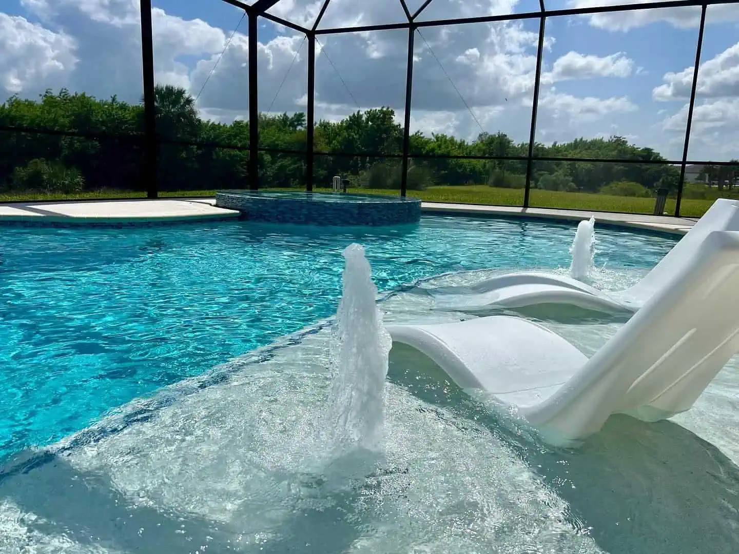 Finished Trusted Pool & Spa build with bubbler feature
